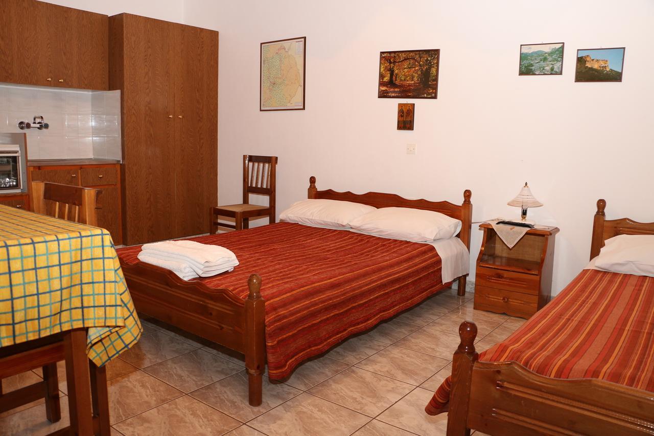 Maleatis Apollo Guesthouse Kosmas Ruang foto